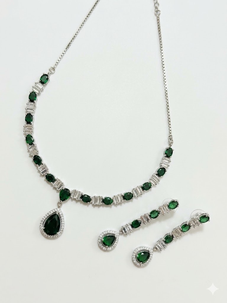 Elegant Teardrop Jewelry Set - MJAD 32