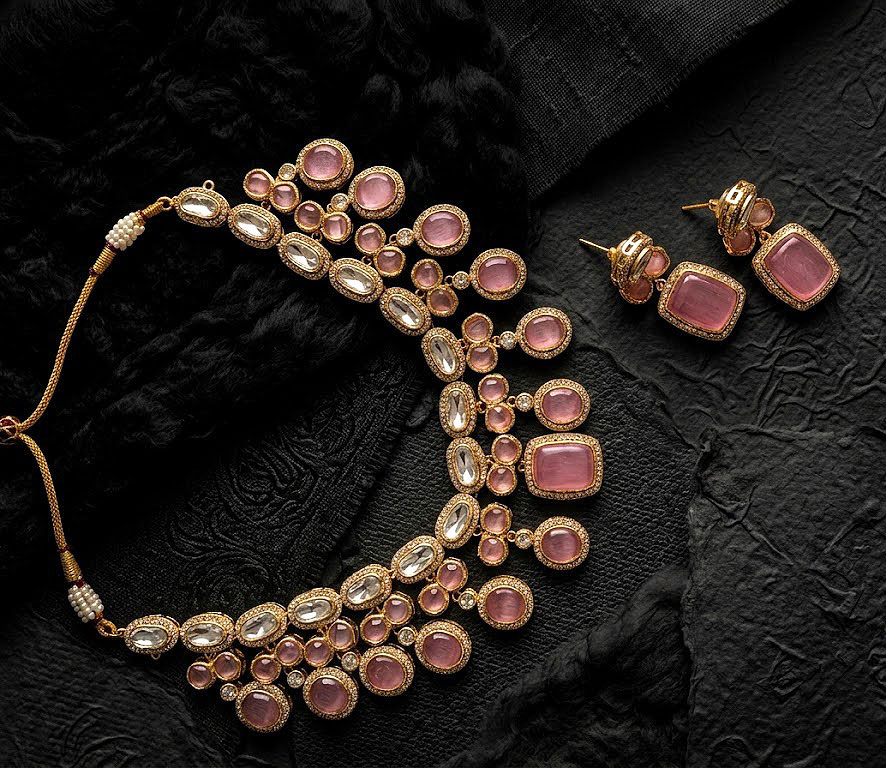 royal rose tinted ethnic statement necklace set
