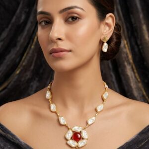 traditional stone and pearl statement necklace set